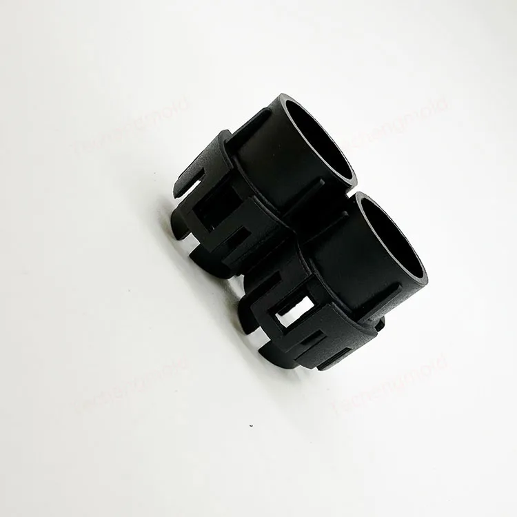特诚科技PEEK精密注塑件实拍 3
